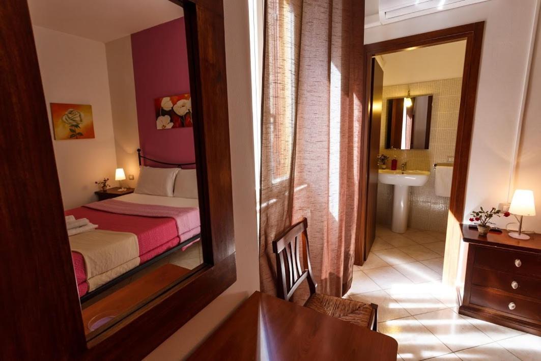 Onlyrooms Cagliari Luaran gambar